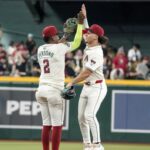 D-backs vencen 11-2 a Padres y sabrá si avanza a los playoffs el lunes