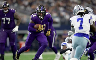 Henry corre para 151 yardas, 2 TDs y los Ravens resisten para vencer 28-25 a Cowboys