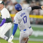 Ohtani se acerca al líder bateador Arráez buscando la triple corona; Dodgers arrollan 13-2 a Rockies