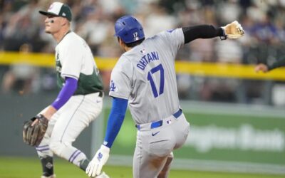 Ohtani se acerca al líder bateador Arráez buscando la triple corona; Dodgers arrollan 13-2 a Rockies