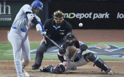 Ohtani se inscribe como primer miembro del club de los 50 jonrones y los 50 robos