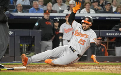 Orioles vencen a Yankees y aseguran boleto de playoffs por 2do año consecutivo