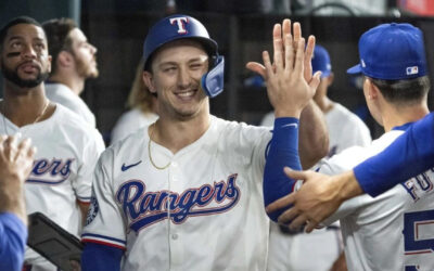 Langford vuelve a ser clave con Texas y Rangers superan 10-6 a Yankees