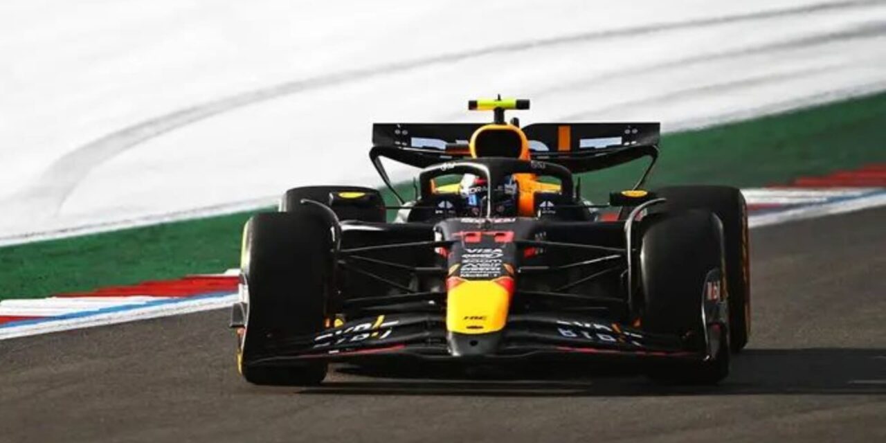 Checo fue noveno en Carrera Sprint en EU; Verstappen triunfa