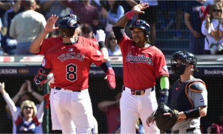 Thomas pega jonrón de 3 carreras y Guardianes atormentan a Tigres en triunfo 7-0 en Serie Divisional