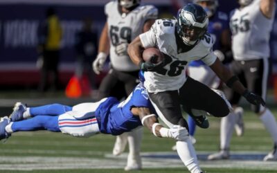 Barkley corre 176 yardas con un TD en un memorable regreso a NY con Eagles, que vencen 28-3 a Giants
