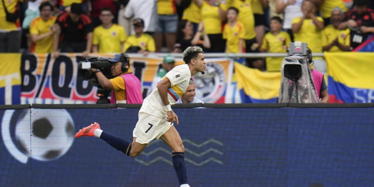 Colombia golea 4-0 a Chile y se afianza en la parte alta de las eliminatorias