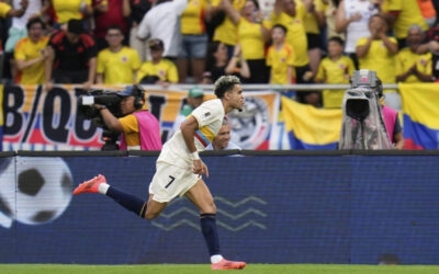 Colombia golea 4-0 a Chile y se afianza en la parte alta de las eliminatorias