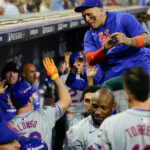 Con rally de 5 carreras en el 8vo Mets vencen 6-2 a Filis en 1er juego de serie divisional