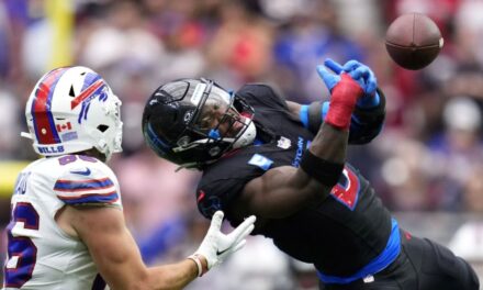 Gol de campo de 59 yardas de Fairbairn en la agonía, le da a Texans triunfo 23-20 sobre Bills