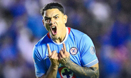 Cruz Azul muestra su dominio ante unos Bravos