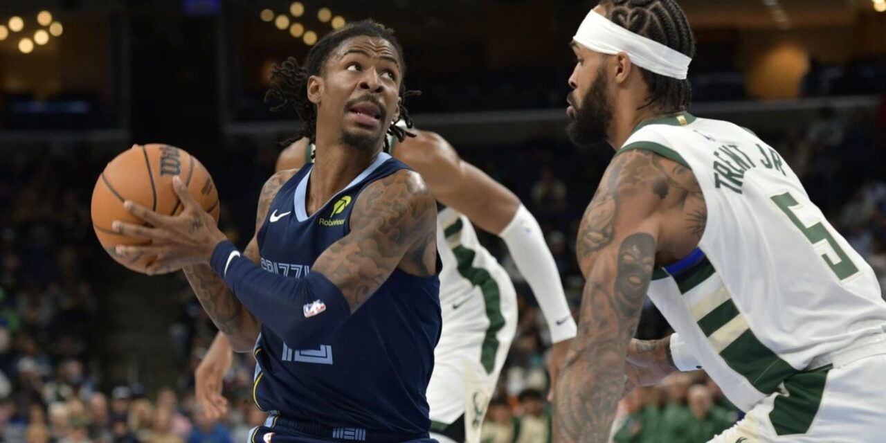 Con triple doble, Morant guía a Grizzlies a victoria de 122-99 sobre Bucks inoperantes