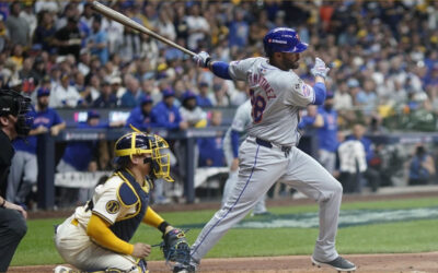 Mets continúan semana de emociones con triunfo de 8-4 sobre Cerveceros al iniciar serie de comodines