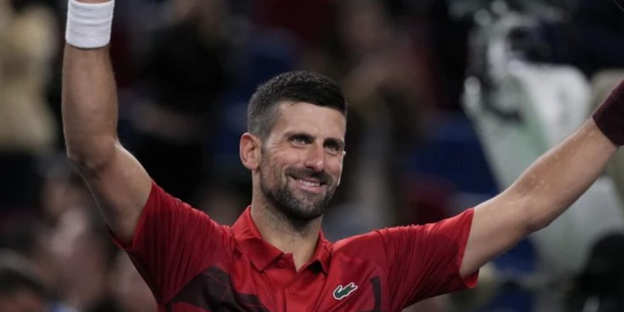 Djokovic avanza a octavos de final en Shanghái