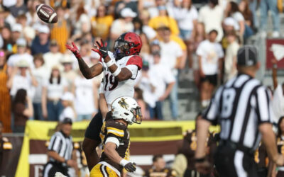 San Diego State remonta en el último cuarto y vence a Wyoming 27-24