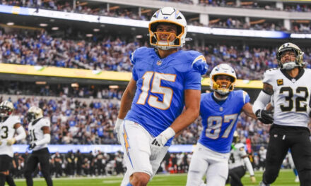 Dos touchdowns de McConkey llevan al triunfo 26-8 de Chargers ante Saints