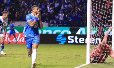 Cruz Azul se convierte en el primer invitado a la Liguilla