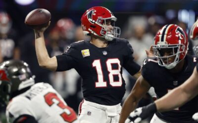 Cousins completa un pase de anotación en tiempo extra y Falcons superan 36-30 a Buccaneers