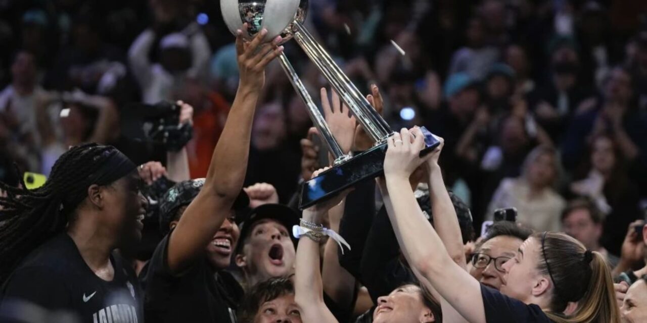 Liberty de Nueva York gana su primer título de WNBA al vencer 67-62 a Lynx de Minnesota