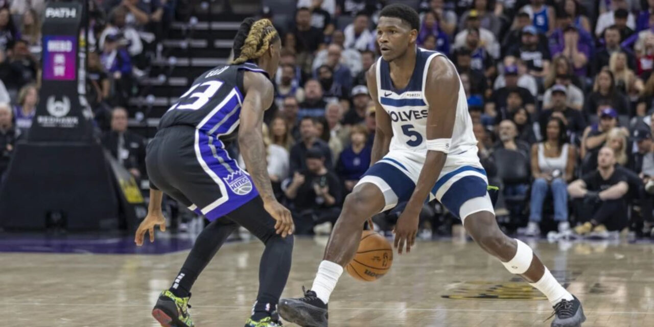 Con tiros libres decisivos de Edwards, Timberwolves superan a Kings, 117-115