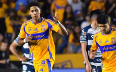 Herrera rescata a Tigres y da el triunfo ante Pachuca