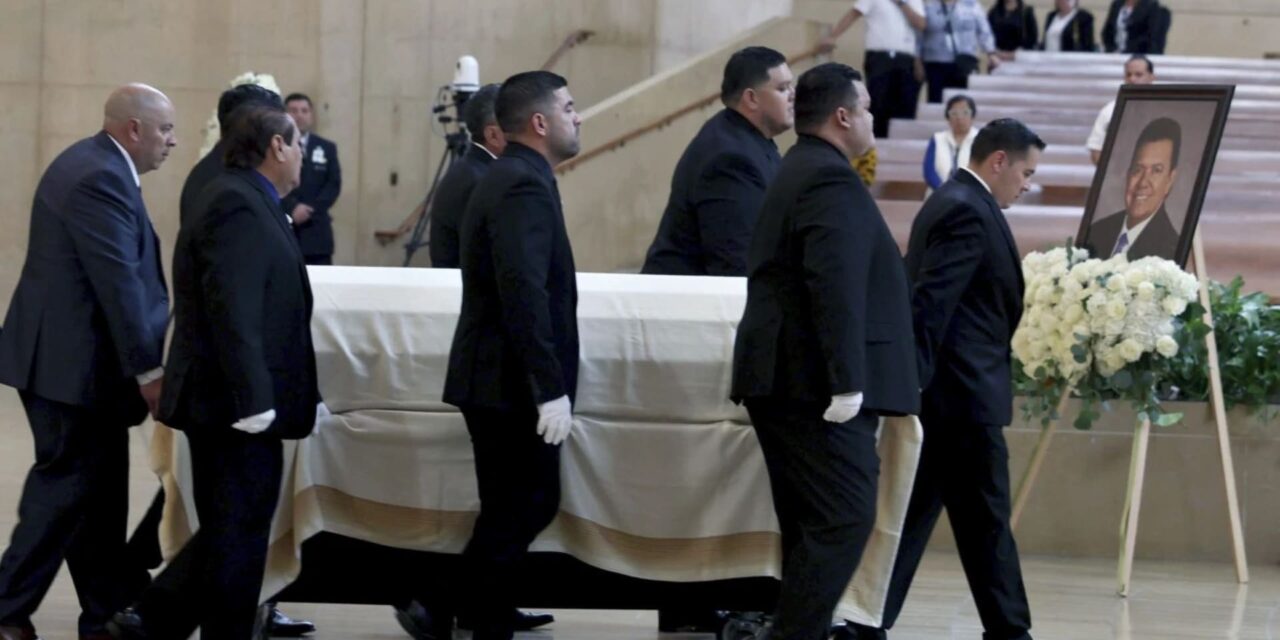 Fernando Valenzuela, recordado por tener ‘el corazón de un león’ en su funeral