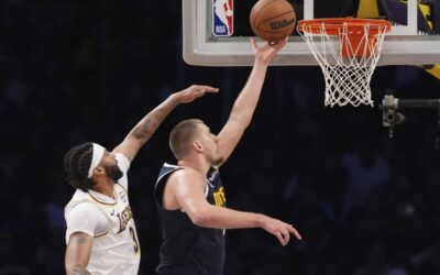 Jokic anota 34, Porter suma 24 y Nuggets superan a Lakers por 127-102
