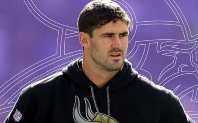 Daniel Jones firma con los Vikings tras su salida de Giants