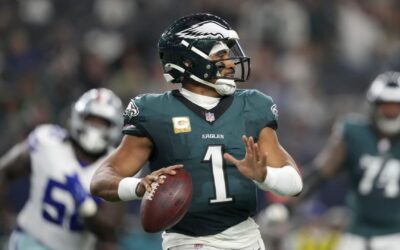 Eagles superan 34-6 a los desacertados Cowboys sin Prescott
