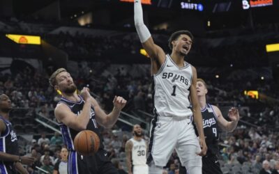 Con 35 puntos y 14 rebotes de Wembanyama y doble-doble de Paul Spurs vencen 116-96 a Kings