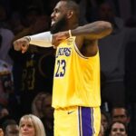 LeBron logra 3er triple-doble consecutivo; Lakers remontan y vencen 128-123 a Grizzlies