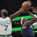 Jaylen Brown anota 29 puntos para que Celtics se aferren a vencer 107-105 a Timberwolves