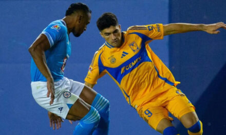 Cruz Azul y Tigres igualan en partido amistoso