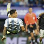 Lautaro iguala a Maradona en cosecha de goles y deja a la Argentina a un paso del Mundial