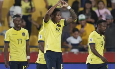 Con noche inspirada de Plata, Ecuador apabulla 4-0 a Bolivia y está en zona de clasificación