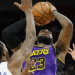 Cunningham logra 3er triple doble de su carrera en triunfo de Pistons 115-103 sobre Lakers