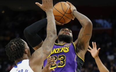 Cunningham logra 3er triple doble de su carrera en triunfo de Pistons 115-103 sobre Lakers