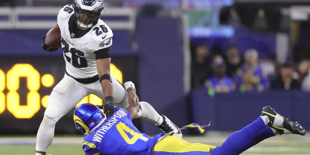 Saquon Barkley establece récord de los Eagles con 255 yardas y 2 TDs en victoria 37-20 sobre Rams