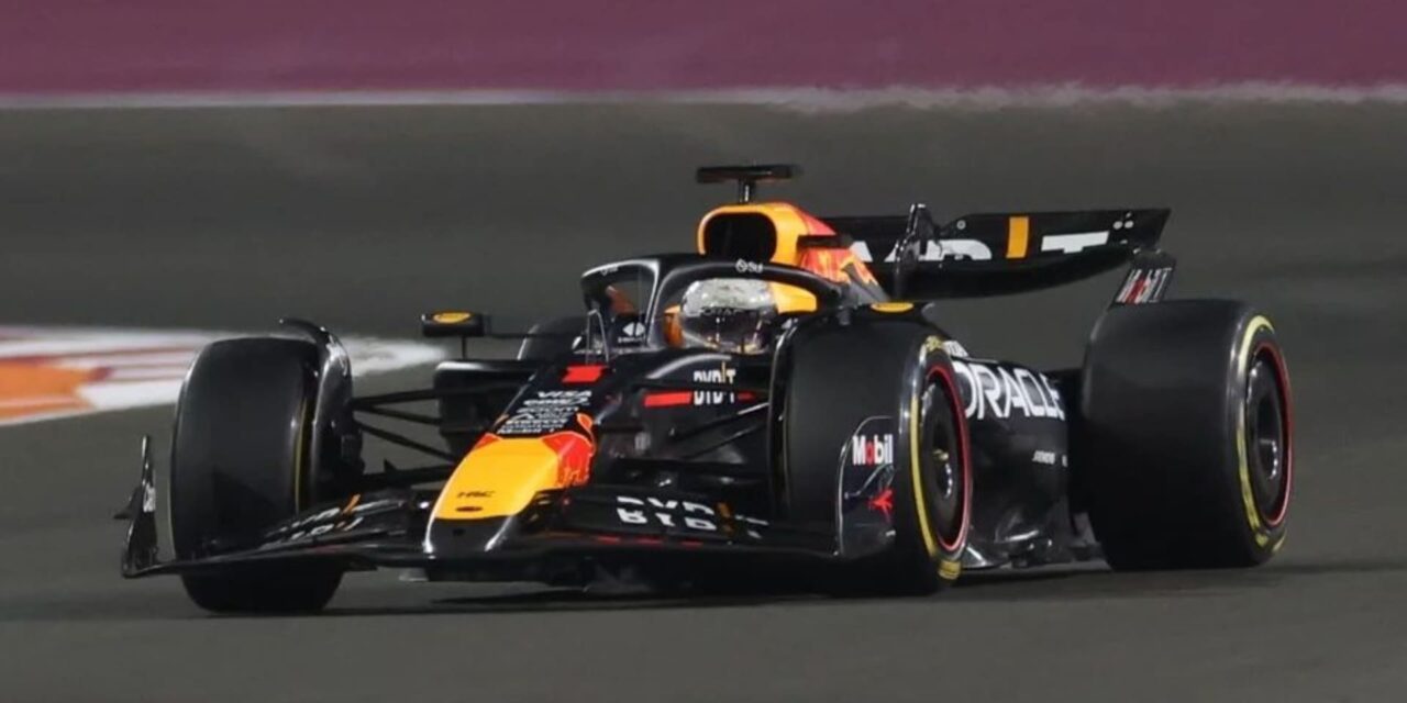 Max Verstappen triunfa en Qatar y ‘Checo’ abandona