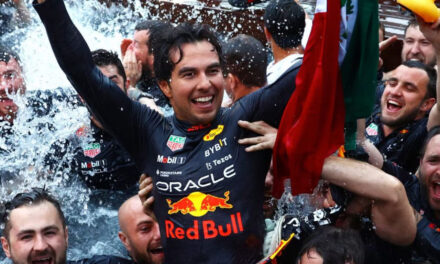‘Checo’ se va de Red Bull