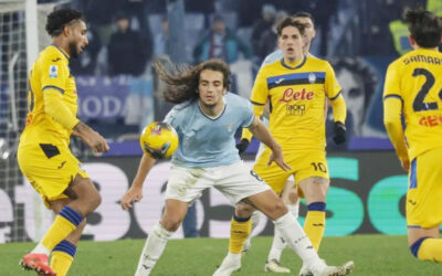 El Atalanta salva el liderato en el minuto 88