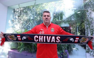 Español García es presentado como nuevo entrenador de Chivas para el torneo Clausura 2025