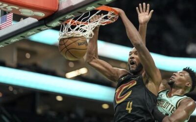 Mobley firma 41 puntos y Cavaliers vencen 116-102 a Hornets