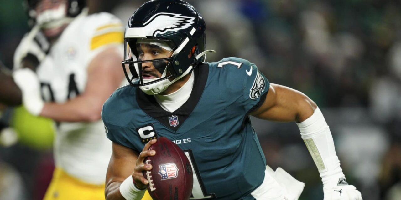 Hurts logra 3 TDs y los Eagles vencen 27-13 a Steelers, su 10ma victoria al hilo, récord del equipo