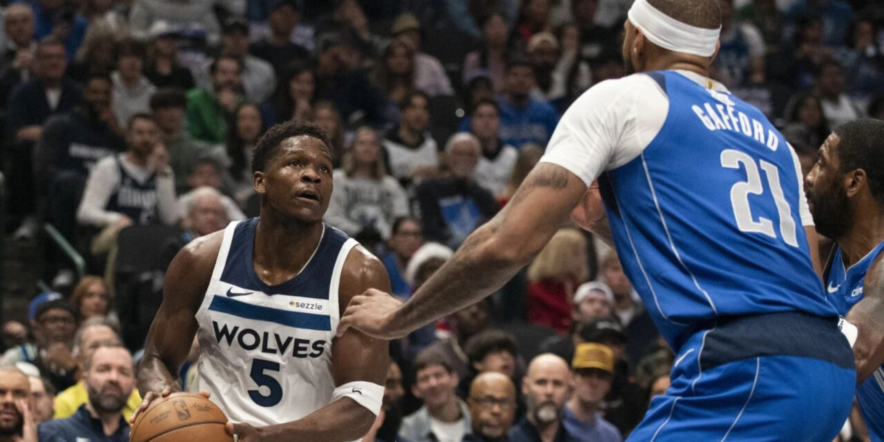 Edwards aporta 26 puntos y Wolves vencen a Mavs por 105-99 tras lesión de Doncic