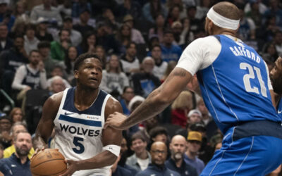 Edwards aporta 26 puntos y Wolves vencen a Mavs por 105-99 tras lesión de Doncic