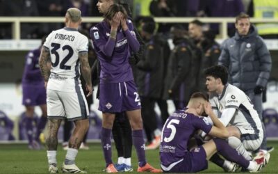 Edoardo Bove, mediocampista de la Fiorentina, dice sentirse ‘bien’ tras desplomarse en el campo