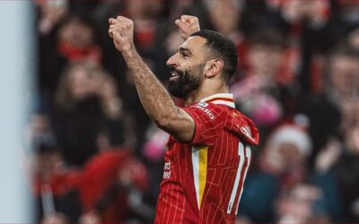 Liverpool remonta y se escapa como líder de Premier League