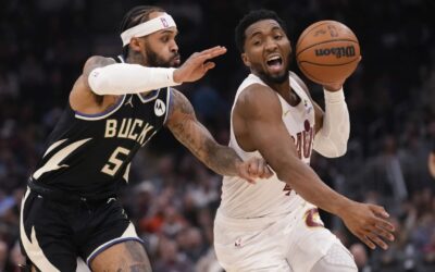 Cavaliers mejoran su récord en casa a 15-1 con victoria por 124-101 sobre los Bucks