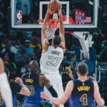 Timberwolves con Randle, Gobert y una defensa sólida aplastan 109-80 a Lakers